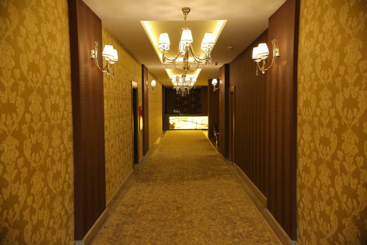 Taht Palace Hotel Van Ngoại thất bức ảnh